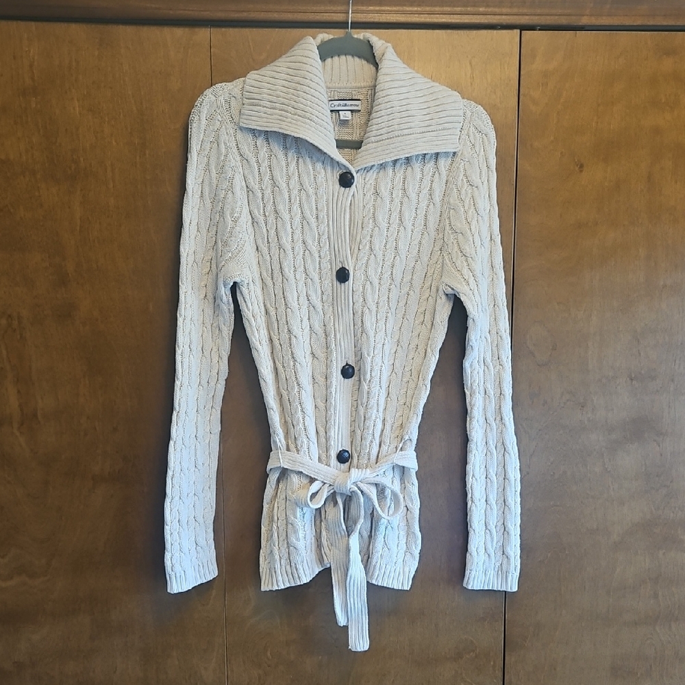 Women's Cream Cable Knit Sweater